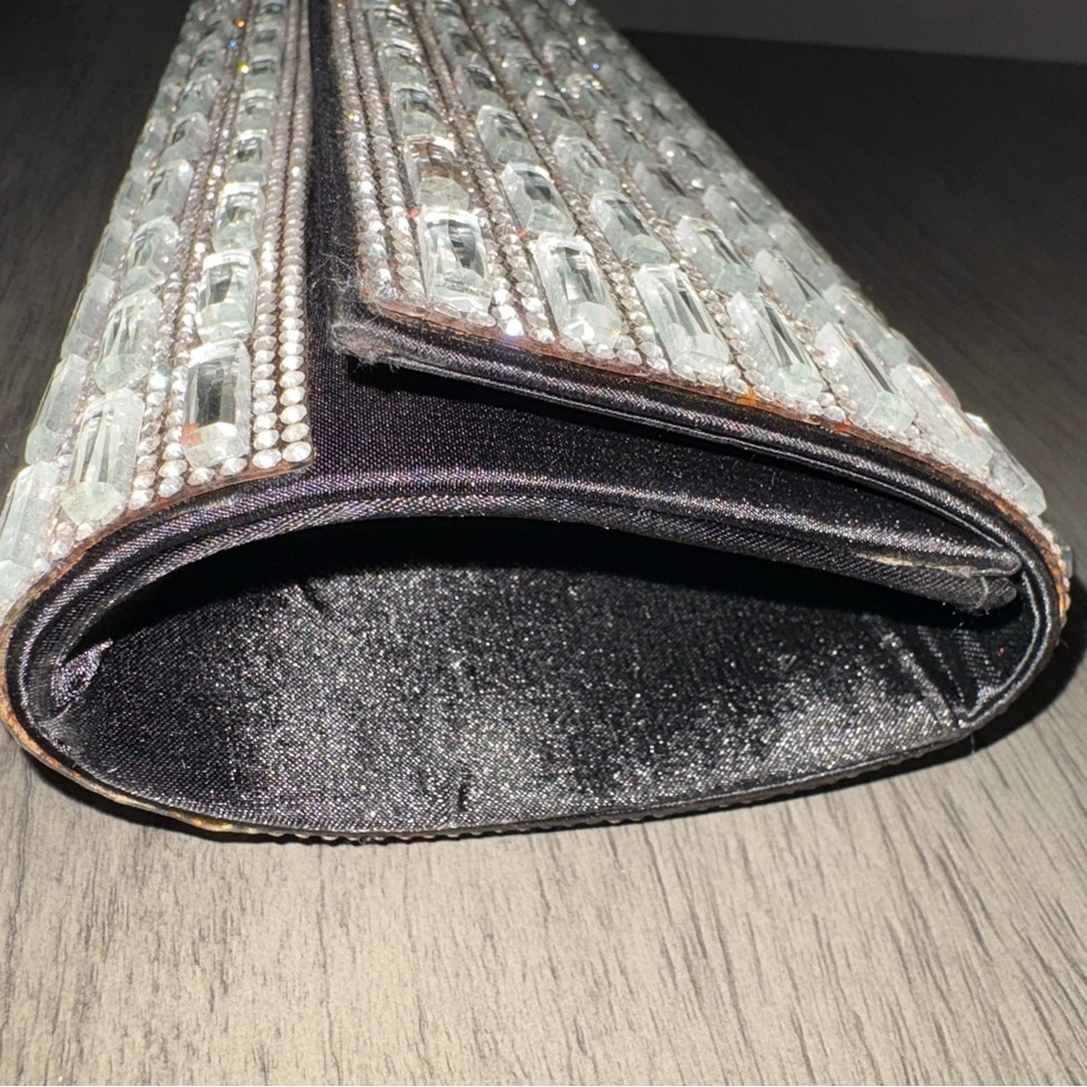 Designer Rhinestone Clutch - Picture 4 of 7